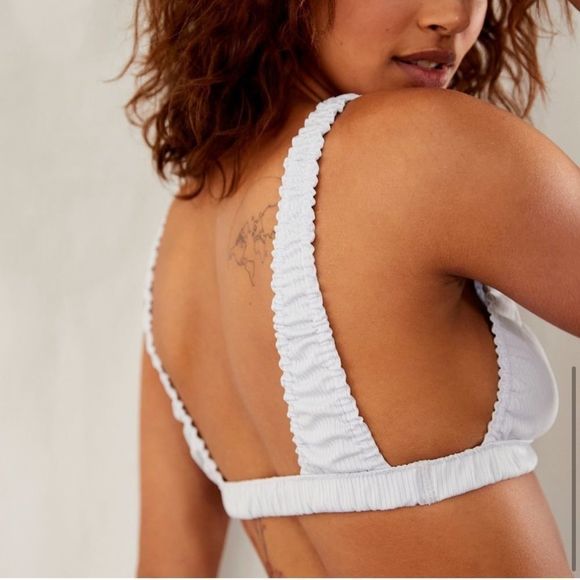 Free People Intimates Wait & See Bralette I’m Palest Sapphire - Picture 3 of 9
